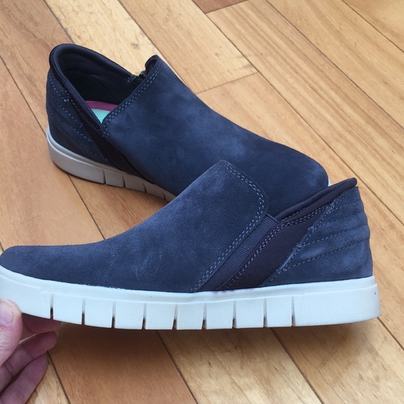 NWOT Ryka Hensley Zip sneakers - Picture 3 of 5